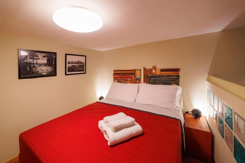 The San Gregorio Armeno Apartment By HouseinNapoli Bagian luar foto